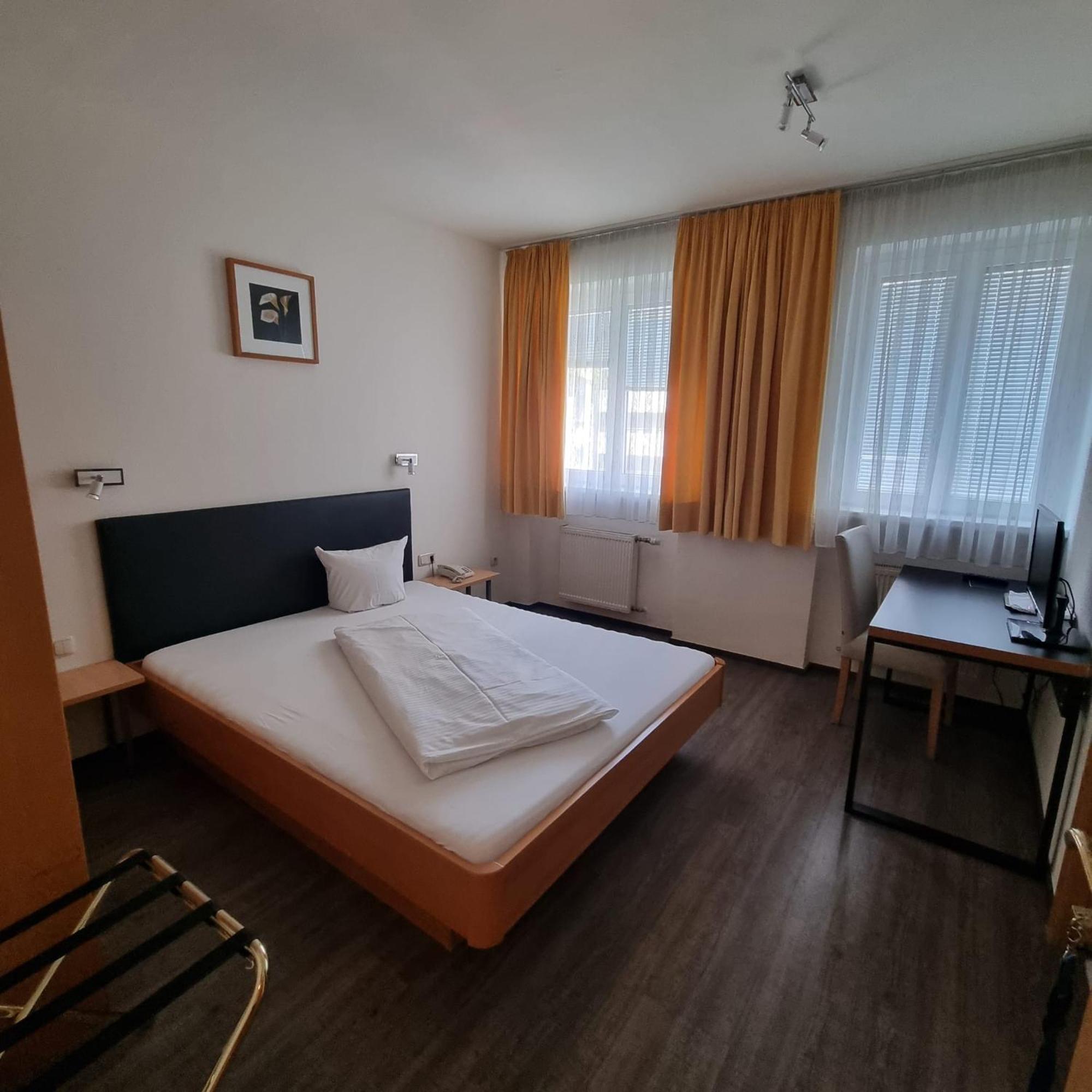 Hotel Central Bregenz Bagian luar foto